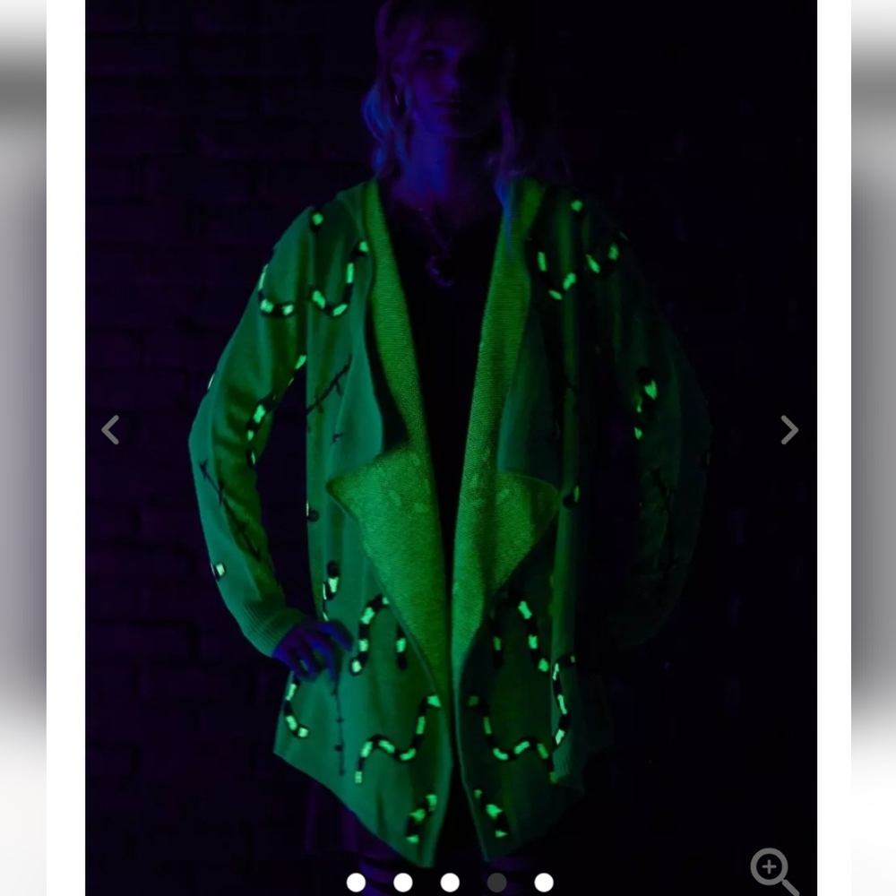 Disney Green Hooded Cardigan with Black Accents - Picture 6 of 15